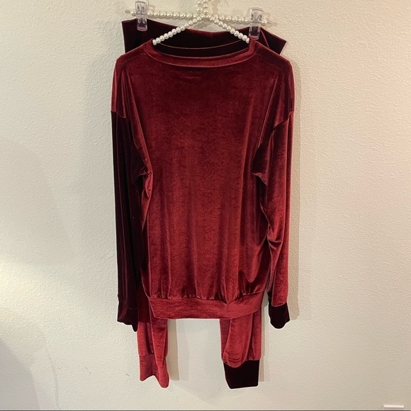 Laina Rauma SET Small top bottom maroon velour loungesuit leisure suit club bed - Picture 14 of 16